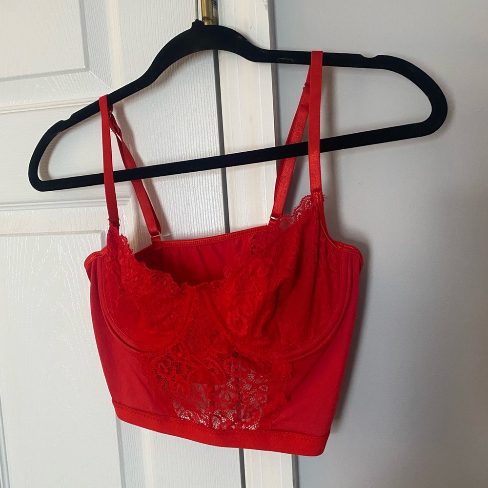 Red going out top